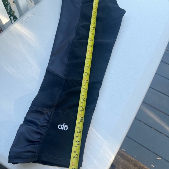 ALO Yoga Black Leggings Women’s Size Small - Picture 3 of 10
